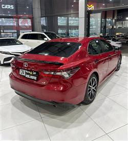 تويوتا كامري